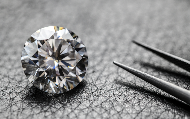 ダイヤモンドの品質評価基準「4C」とは