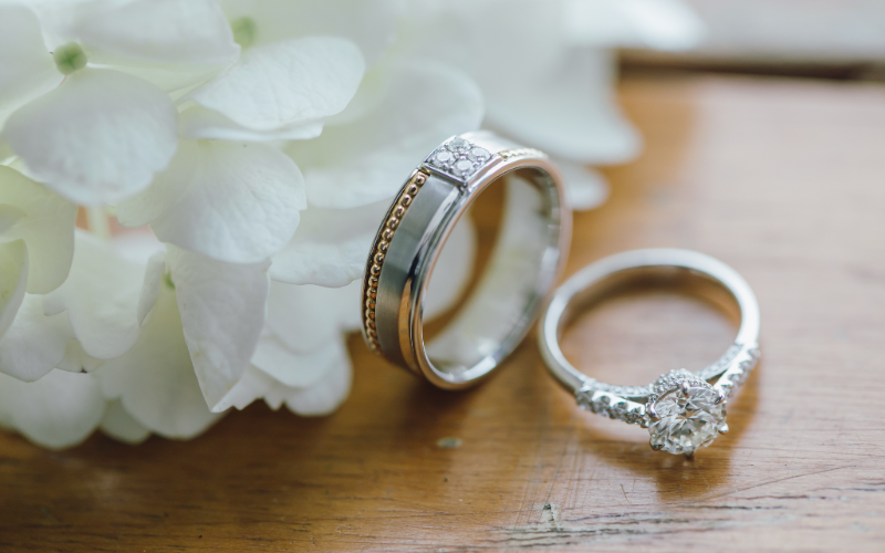 婚約指輪や結婚指輪の日本と海外の違い